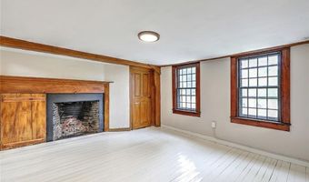 1147 Great Rd, Lincoln, RI 02865