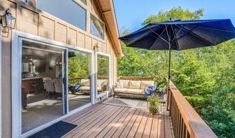 283 S DOLPHIN St, Rockaway Beach, OR 97136