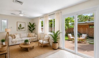 1172 Wainiha St A, Honolulu, HI 96825