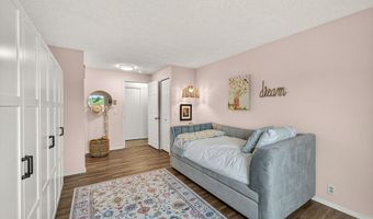 10295 SW Trapper Ter Bld#7, Beaverton, OR 97008