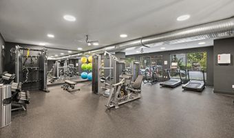 701 N HENRY St 401, Alexandria, VA 22314