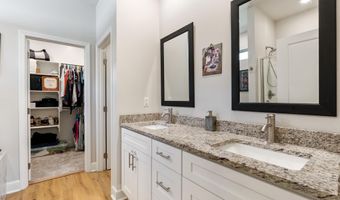 4532 Western Woods Dr, Benton, AR 72015