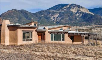 334 Hwy 150, Arroyo Seco, NM 87514