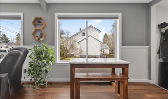 22 Lane St, Bangor, ME 04401
