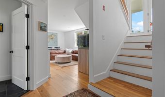 56 Carroll St, Falmouth, ME 04105