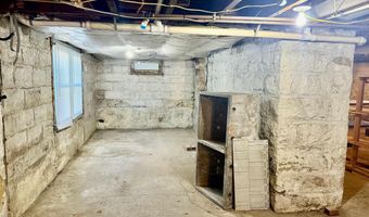 720 Pike St, Barrackville, WV 26559