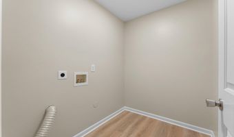 638 Branch View Dr, Boiling Springs, SC 29316