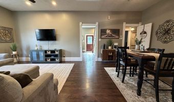 1004 15th St, Aurora, NE 68818