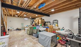 40 Woodridge Dr 40, Cheshire, CT 06410