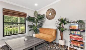 2 Shady Oak Ln, Arden, NC 28704