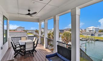 524 N Kinston Ave, Atlantic Beach, NC 28512