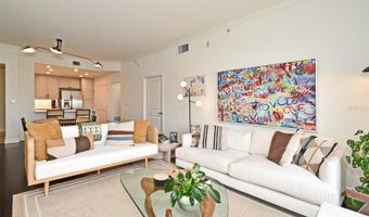 2305 EDGEWATER Dr 1604, Orlando, FL 32804