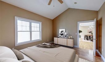 500 Mendon Rd 423, Cumberland, RI 02864