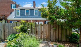 4220 32ND St S, Arlington, VA 22206