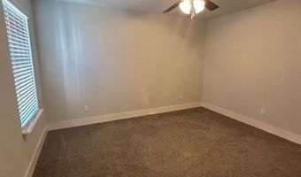 2202 NE Steinbeck Dr, Bentonville, AR 72712