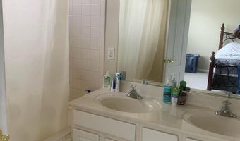 24706 KINGS CANYON Sq, Aldie, VA 20105