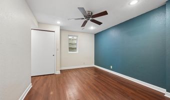 636 Garden Rd, Ames, IA 50010