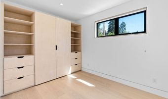 15 NW St Helens Pl # 1 & #2, Bend, OR 97703