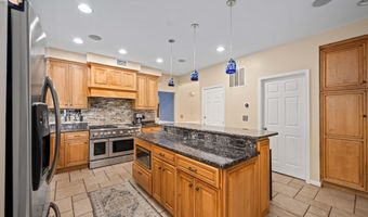 43232 WAYSIDE Cir, Ashburn, VA 20147