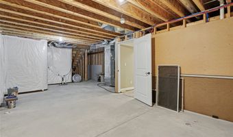 517 28th St SE, Altoona, IA 50009