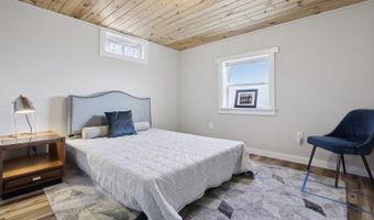 24 Peach Tree Rd, Alloway, NJ 07462