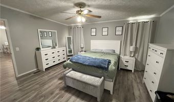 202 Blackbird Dr, Ashton, WV 25503