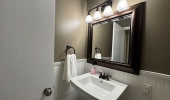 415 Woodland Rd, Batesville, MS 38606