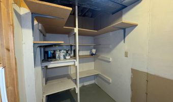 1005 3rd St, Britton, SD 57430