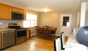 5 Mayflower Rd, Augusta, ME 04330