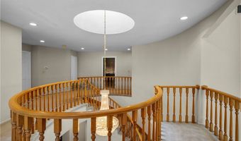 6056 Lake Lindero, Agoura Hills, CA 91301
