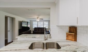 2531 HEBB Rd, Auburndale, FL 33823
