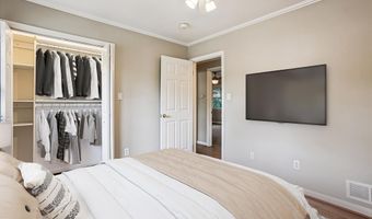 2322 S PIERCE St S, Arlington, VA 22202