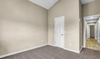 1808 Javelina Dr, Altus, OK 73521