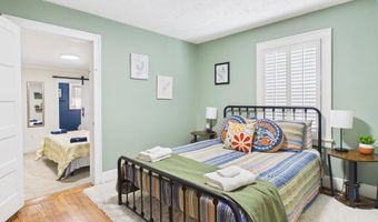 107 Montford St, Aberdeen, NC 28315