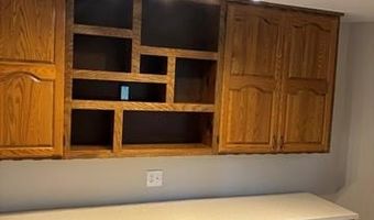1444 Oakdale Dr, Bartlesville, OK 74006