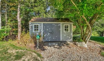 212 Vickery Rd, Auburn, ME 04210