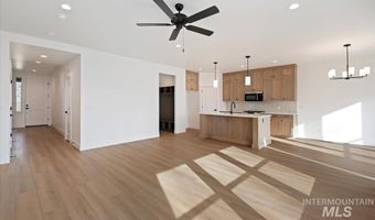 4401 Tropic Way, Caldwell, ID 83607