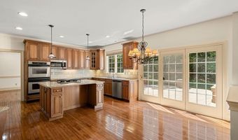 33 Marston Rd, Bedford, NH 03110
