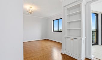 5904 MOUNT EAGLE Dr 718, Alexandria, VA 22303