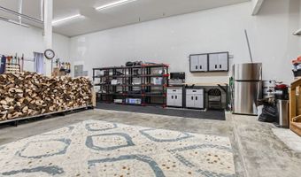 15575 SW BRIGHTON Ct, Beaverton, OR 97007