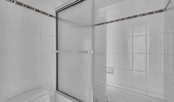 20335 W Country Club Dr 2210, Aventura, FL 33180