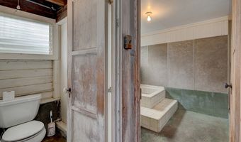 275 PUNAHELE St, Hilo, HI 96720