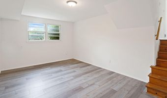 7106 JAYHAWK St, Annandale, VA 22003