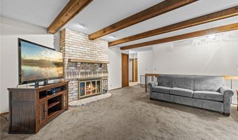 1267 Nursery Hill Ln, Arden Hills, MN 55112