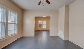 909 W Minnesota Ave, Chickasha, OK 73018