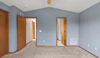 15822 Fleet Trl, Apple Valley, MN 55124