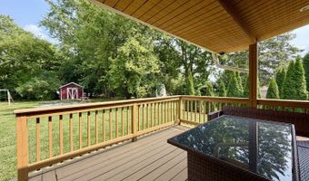 42981 N LAKE Ave, Antioch, IL 60002