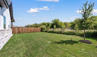 704 Blackbird Dr, Aledo, TX 76008