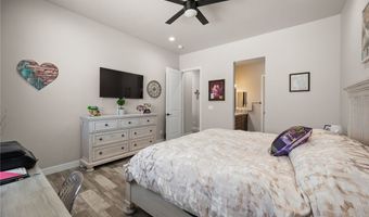 2921 Steamboat Dr, Bullhead City, AZ 86429