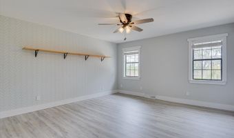 353 Little Creek Dr, Batesburg Leesville, SC 29070